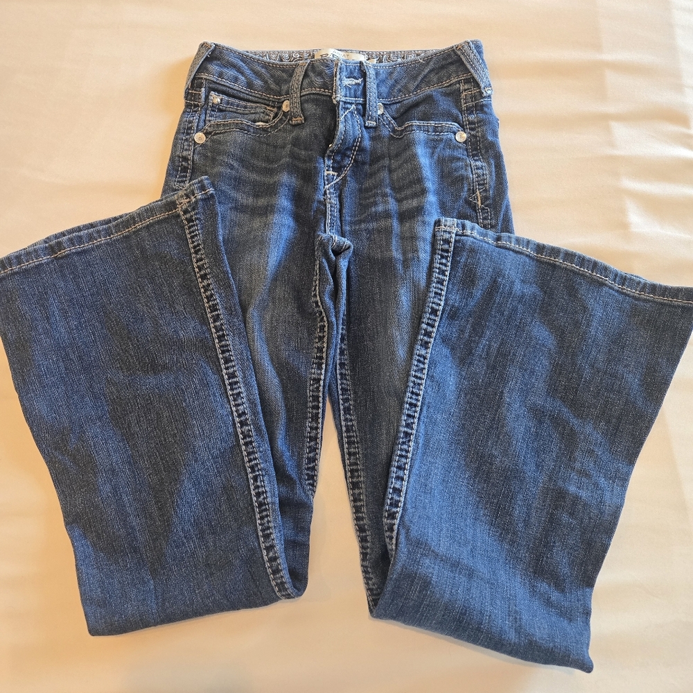 Girls Ariat boot Jeans